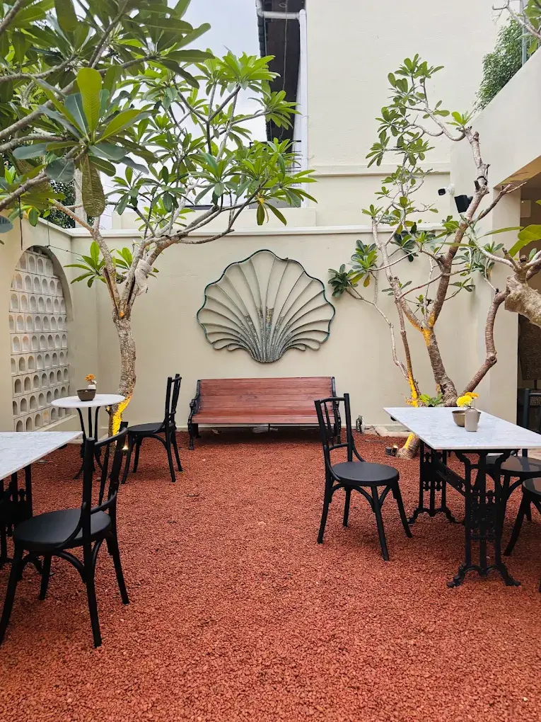 beru café colombo outdoor front